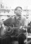 Connan - voz e viol�o